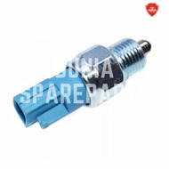 XTRAIL T30 DATSUN GO SWITCH REVERSING AXLE SENSOR OEM NISSAN 32005-6J00A