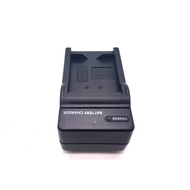 1Pcs For Panasonic DMC-FZ5 FZ10 FZ15 FZ20 GK Digital Camera S002 S002E S006 Charger