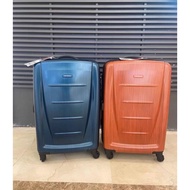 [SG Seller] 24" Samsonite 4 Wheels Spinner Luggage Model Winfield 2 Hardside Medium Spinner in Blue Orange - Stock in SG