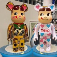 【新品鉅惠來襲】bearbrick1000%暴力熊不二家招財貓開運積木熊公仔牛奶妹手辦擺件