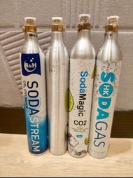 梳打水樽360g 食品級二氧化碳 充氣加氣樽 梳打水 氣泡水 CO2氣瓶 加氣碳酸飲料
包裝隨機 soda water seltzer machine carbon dioxide refillabl