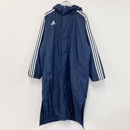 adidas訓練服外套，帶襯墊，帶有性能標誌，大號標誌，隱形門襟，藍色，L 碼，古著。