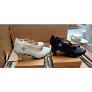 Miec4pm6so Shop new shoes WOmen Fashion Beige/Black Heels Casual/Work leather shoes