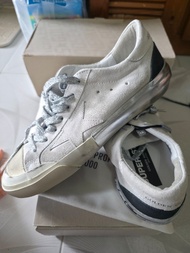 Golden Goose Super Star