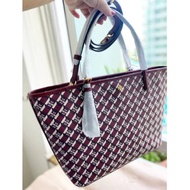 (STOCK CHECK REQUIRED)NEW AUTHENTIC TORY BURCH GEO LOGO MINI ZIP TOP TOTE CRIMSON RES GEO LOGO ALLOVER 143703