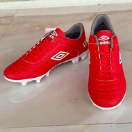 UMBRO Sepatu bola & Futsal Terbaru Size 39-43 Sol Sudah Dijahit Muter