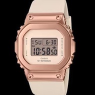 January New JDM WATCH ★  Casio GSHock GM-S5600UPG-4JF GM-S5600UPG-4 Quartz Resin Watch Cherry Blossom Powder