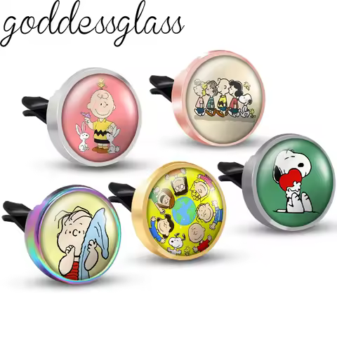 Snoopy and Family Friends Love Anime Photo Aromatherapy Car Decoration Clip Perfume Locket Fittings 
