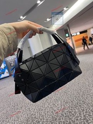 🌟官網授權商家🌟2025新款三宅一生幾何菱格包 餃子包 手提包 波士頓包 單肩包