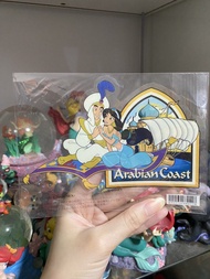 (大貼紙)日本稀有絕版迪士尼jasmine茉莉公主阿拉丁Aladdin genie燈神玩偶明信片 貝兒belle美女與野獸 Beauty and the Beast公主 disneystore 。代購