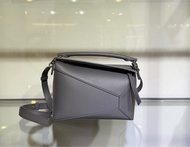 Loewe Puzzle 手袋 灰色