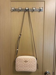 COACH 經典 Monogram 相機袋
