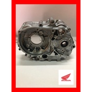 Crankcase Comp Casing Cover Engine (Left) Honda Ex5 Dream 100% Honda Original Kulit Enjin
