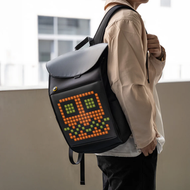 Smart LED Backpack with Pixel Art Display 創新的智慧 LED 背包
