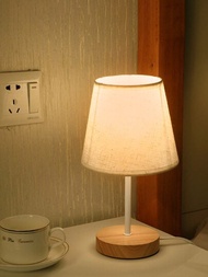 採用北歐風格布藝裝飾的桌燈,適用於居家或臥室作為床頭燈,具備極簡設計,節能led燈源和usb電源供應,固定亮度,多種風格可供選擇