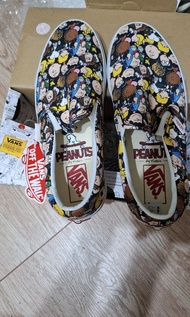 Peanuts x Vans Classic Slip-On 'The Gang' VN0A38F7OQX《花生漫畫》X Vans 經典懶人鞋 ‘The Gang’ VN0A38F7OQX