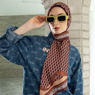 BRAND NO BRAND SCARF