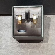 22k / 916 Gold C design Loop Earring