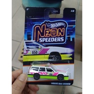 volvo 850 estate hot diecast 1/64 1:64