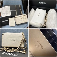 日本專門店直購 齊單full set Chanel vanity box bag 白色羊皮有鏡長盒子 金球 足球 黑白棋子格仔 黑白球 可陪驗