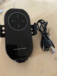 車載無線快充充電器 自動感應
