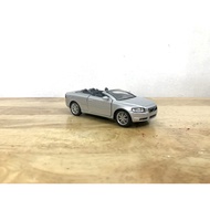 Mô hình xe Volvo C70 _ Tỷ lệ 1:36