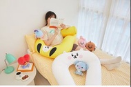 預訂~ 最新 Line Friends - BT21  多用途 U型枕 柔軟 U型攬枕 / 抱枕 / 靠墊/ 側臥 / 托腹枕 LINE抱枕 LINE攬枕 生日禮物