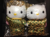 Hello kitty 結婚公仔一對 #馬來西亞 #馬拉式 #泰國 #泰式#Malay wedding fashion fashions #Thailand #thai wedding #soft toy #麥當勞 #McDonald #1999年 #收藏 #紀念 #求婚 #marry me #Proposal #pre wedding #婚前攝影 #prewedding