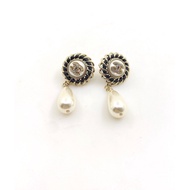 Round Pearl Black Leather Earrings Brass Material DYG3