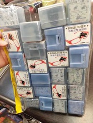 *電池沒電自己換~多用途LED燈夾 眼鏡夾 一個25元 有40個