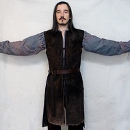 Aragorn leather vest replica / Strider's Jerkin / tabard / LOTR