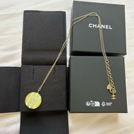 Chanel 樹脂x 金幣 淺藍x金 單顆墜飾項鍊