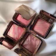 Hourglass Ambient Lighting Blush