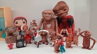 E.T.外星人公仔玩意 16 個