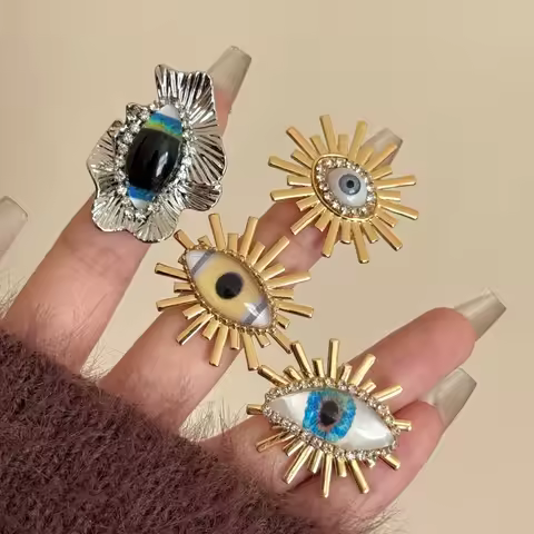 Eye Shape Exaggerated Ring