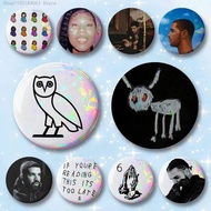 Rapper D-Drake Badges 25 32 44 58 75 mm Round Cosplay Pin Bag Decor Fans Collect Friends Gifts Brooc