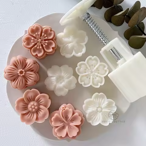 4Pcs/Set Mooncake Mold Cherry Blossom Flowers Sakura Pattern Stamps Hand Press Mold Plungers Pastry 