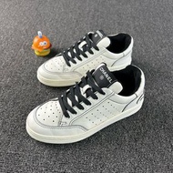 Chanel 黑白熊貓字母板鞋size 36.5