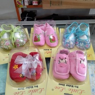 Little lee prewalker shoes