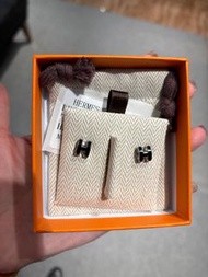 Hermes mini pop H 耳環 黑色銀扣 和 粉紅色銀扣