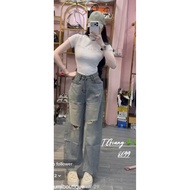 ̂̀ ​ ̂ Super cool ripped bomb jeans Sz: S M L M: 8699