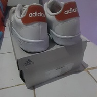 sepatu adidas tenis original pria