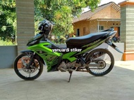 STRIPING STIKER JUPITER MX NEW TAHUN 2011 HIJAU NJMX 2011 API JUPITER MX 2011 HIJAU API