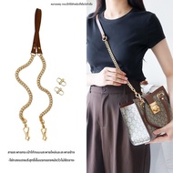 กระเป๋าถือ Gucci พร้อมช่องใส่และที่จัดระเบียบด้านใน