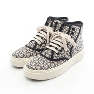 [二手，A-Class] Salvatore Ferragamo Ferragamo Gancini 女款白/黑帆布運動鞋。