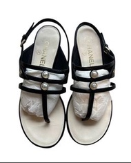 Chanel Black Pearl Sandals Flats 香奈兒 涼鞋 珍珠