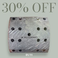 Red Box 47115-040 Rear Brake Pads ISUZU BU35K 275HP 17 Holes Width 203 Mm. Genuine BUS COMPACT Pads/