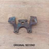 Yamaha DT100 L2 Super Original Second Hand Speedometer Bracket