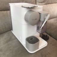 ☕️ NESPRESSO Lattissima One F111 DELONGHI ITALY 🇮🇹  + 2 View Espresso Cups USED 膠囊咖啡機+杯2pc ☕️