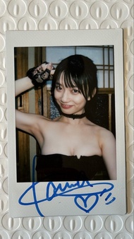 日本女優瀨戶環奈簽名拍立得